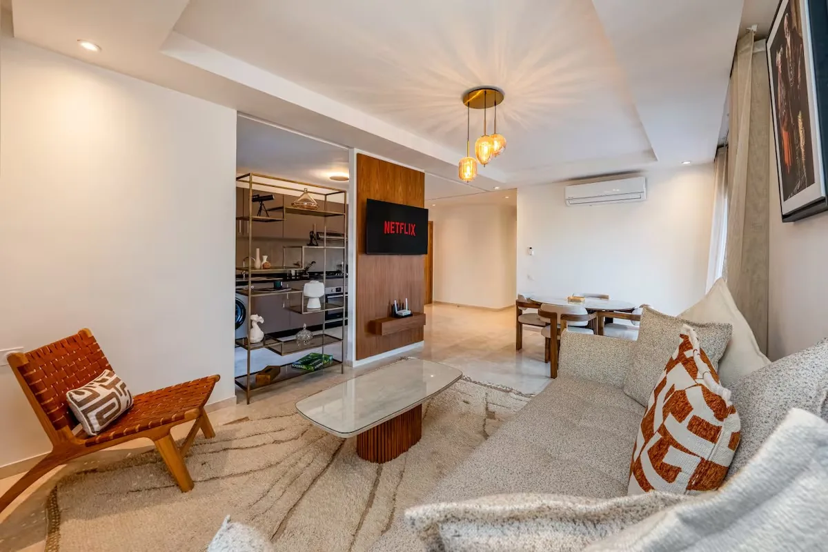 Appartement F3 contemporain, entièrement meublé, en rez-de-jardin – Noria Golf — Route de Tahanaout, Marrakech — Photo 5