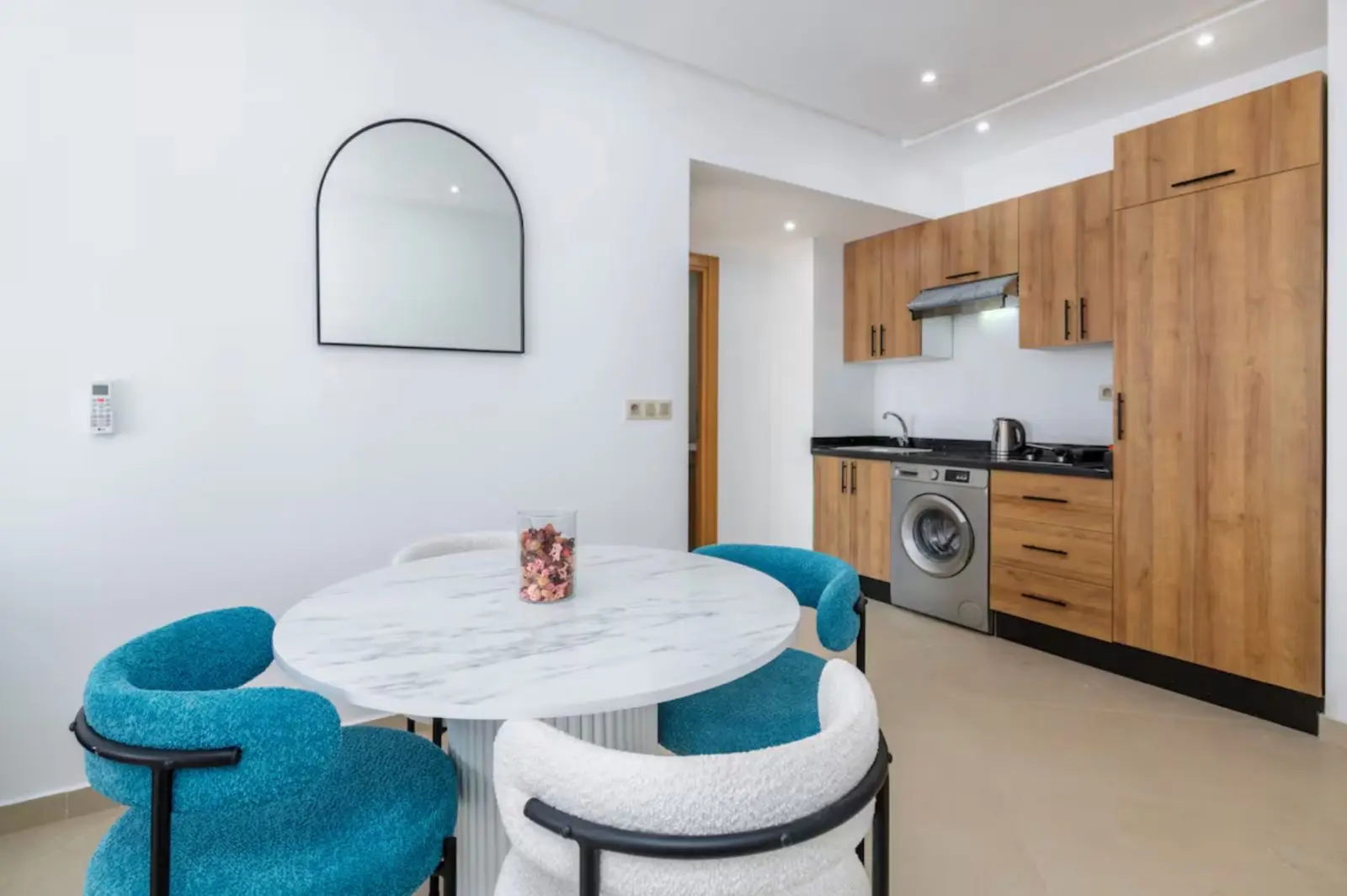 Appartement F2 meublé à vendre à côté de la Gare — Guéliz, Marrakech — Photo 2