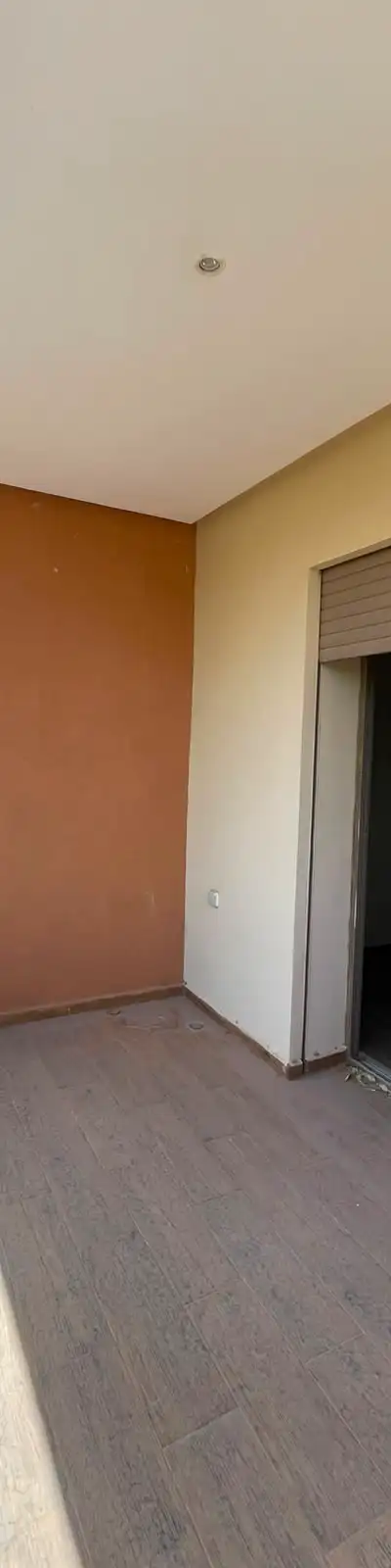 À louer : Appartement 3 chambres et salon vide à Targa avec piscine — Targa, Marrakech — Photo 17