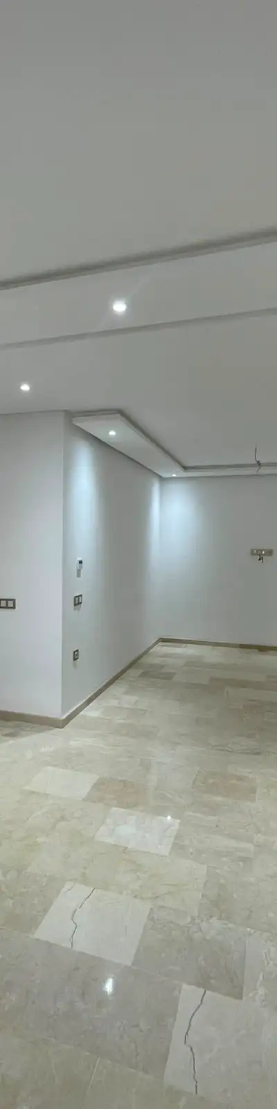 À louer : Appartement 2 chambres et salon vide à Targa avec piscine — Targa, Marrakech — Photo 3