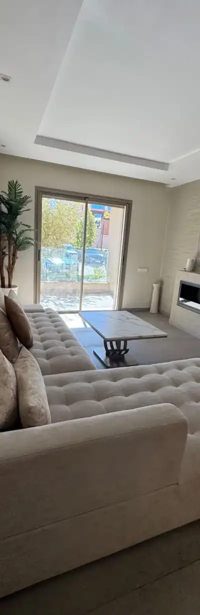 Appartement meublé moderne – 2 chambres avec terrasses — Agdal, Marrakech — Photo 2
